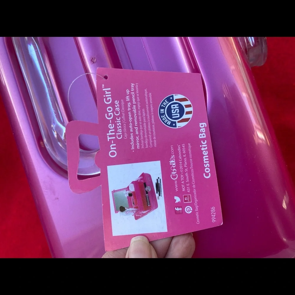 Caboodles pink organizer brand new with handle